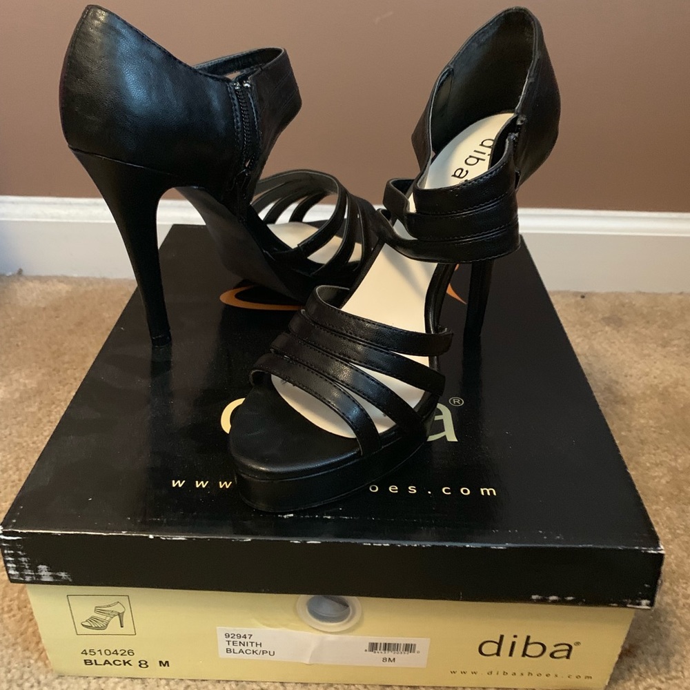 Heels - Picture 2 of 2